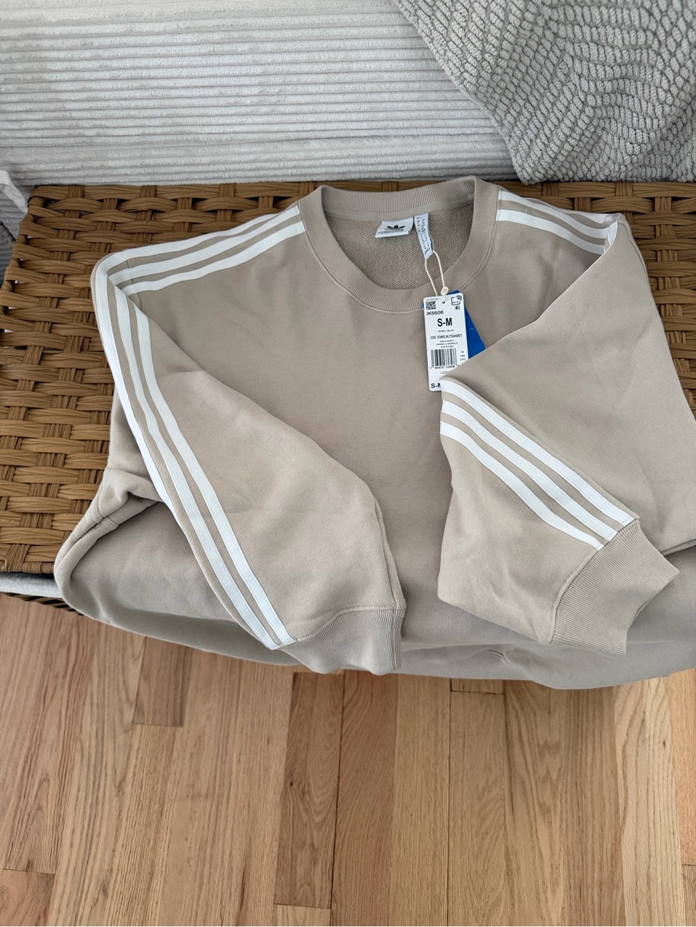 🤎 Brand-New Adidas Originals Oversized Sweatshirt 🤎